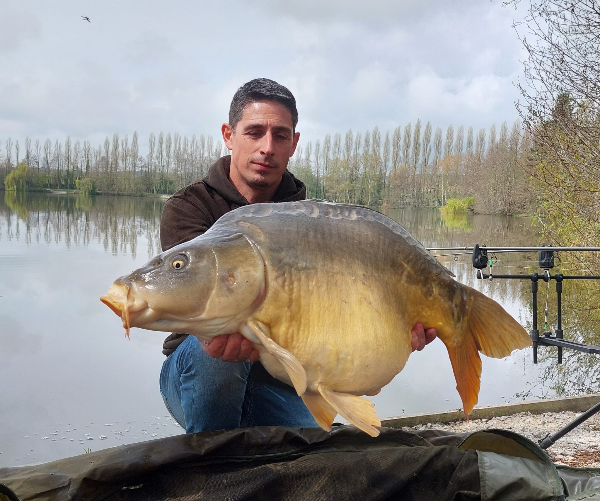 Pêche poisson Étang de Pesnel